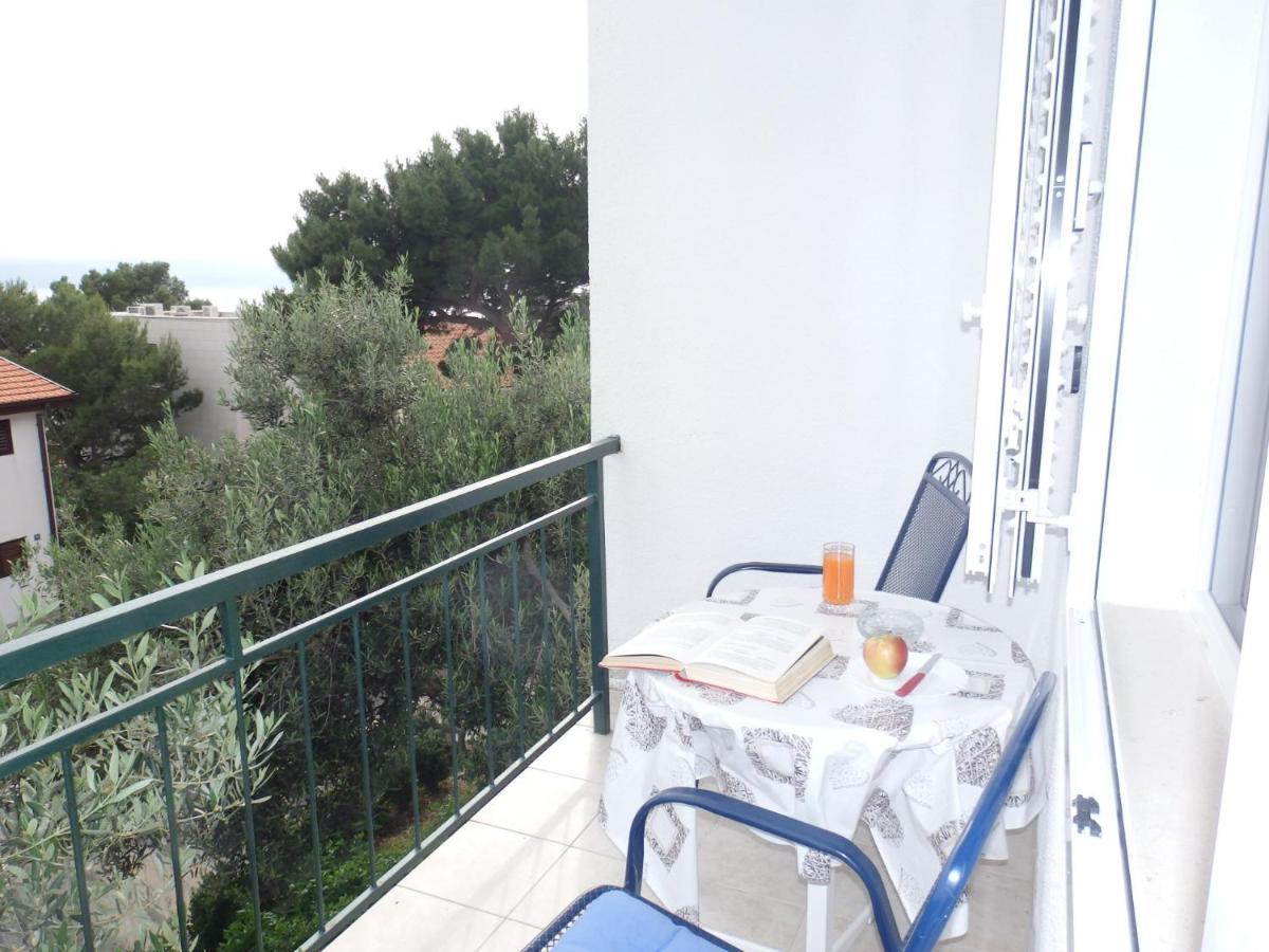 Apartmani Stipan Брела Екстериор снимка