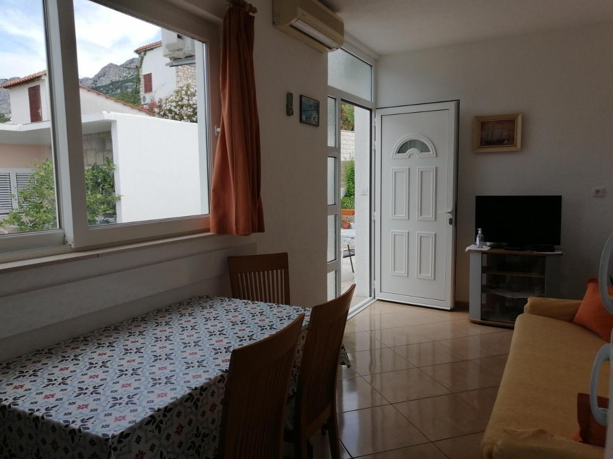 Apartmani Stipan Брела Екстериор снимка